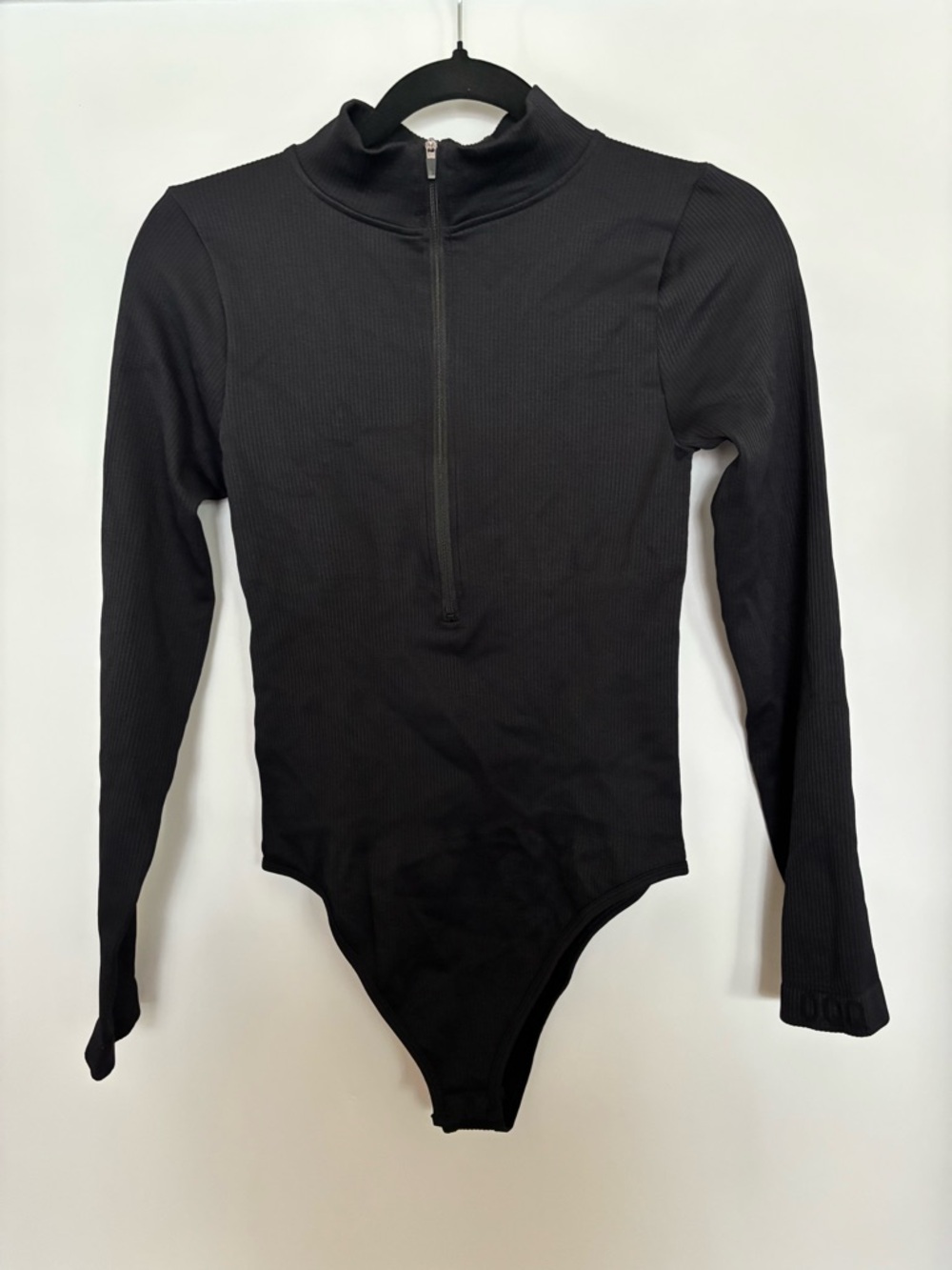 OQQ Ribbed Zip Front Bodysuit Black Size L